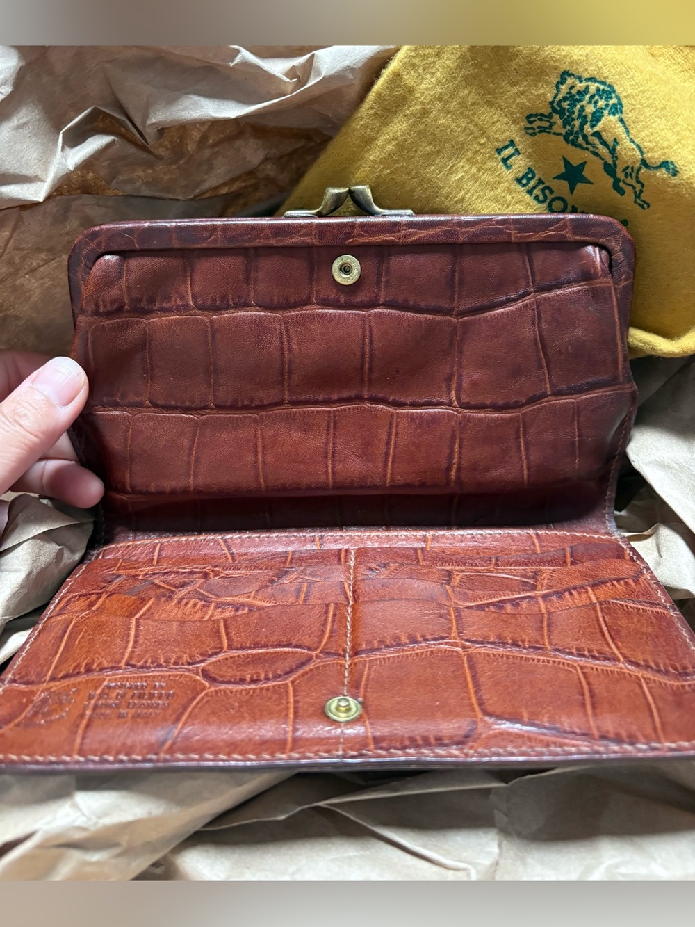 Vintage IL Bisonte Croc Kisslock Vegetable tanned Italian Leather Clutch Wallet